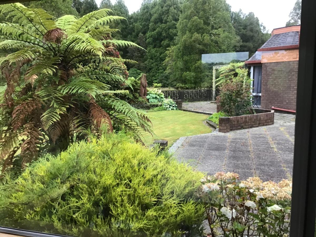 Woodland Glen Lodge B&B Hokitika Exterior photo